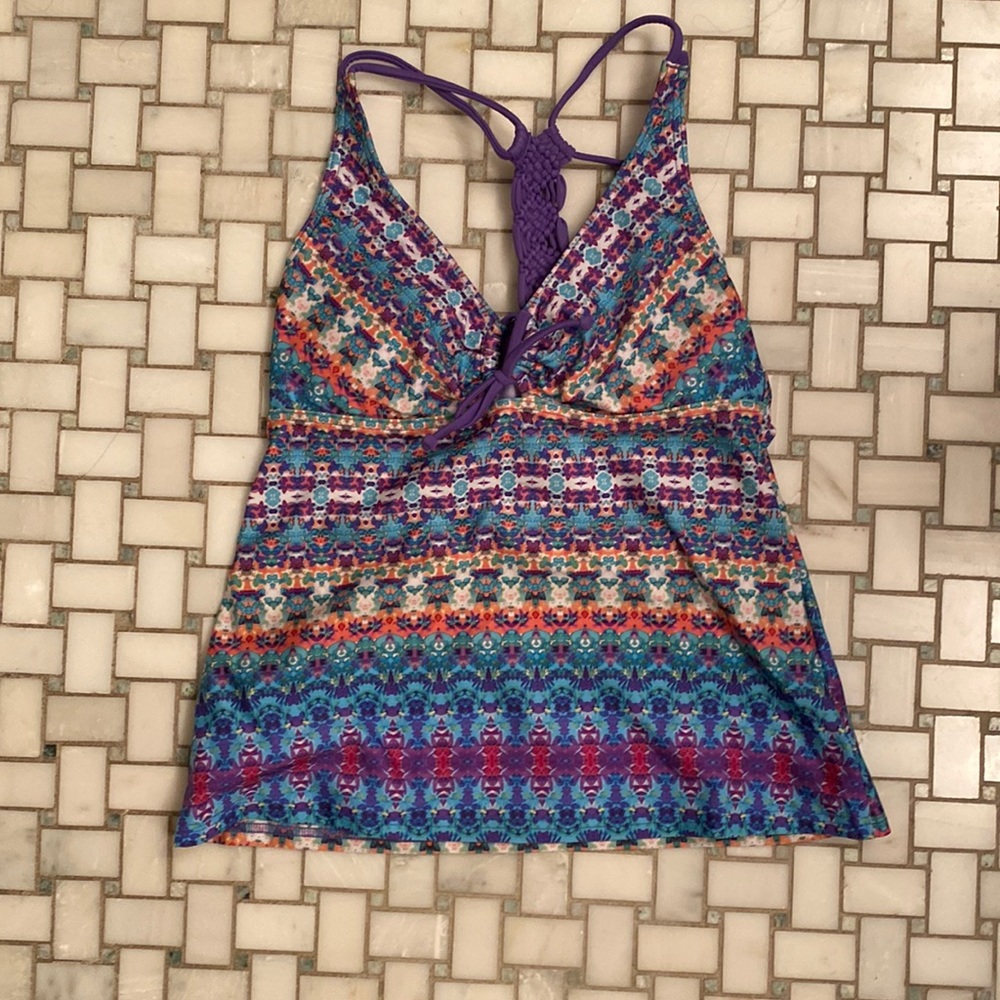Size small swim top. Excellent condition.